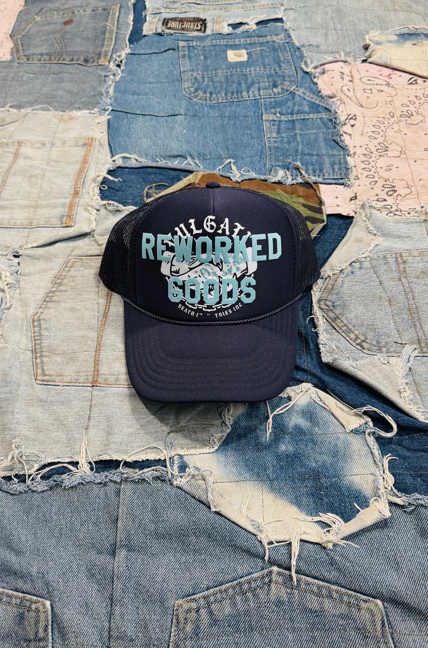 REWORKED GOODS TRUCKER | 002