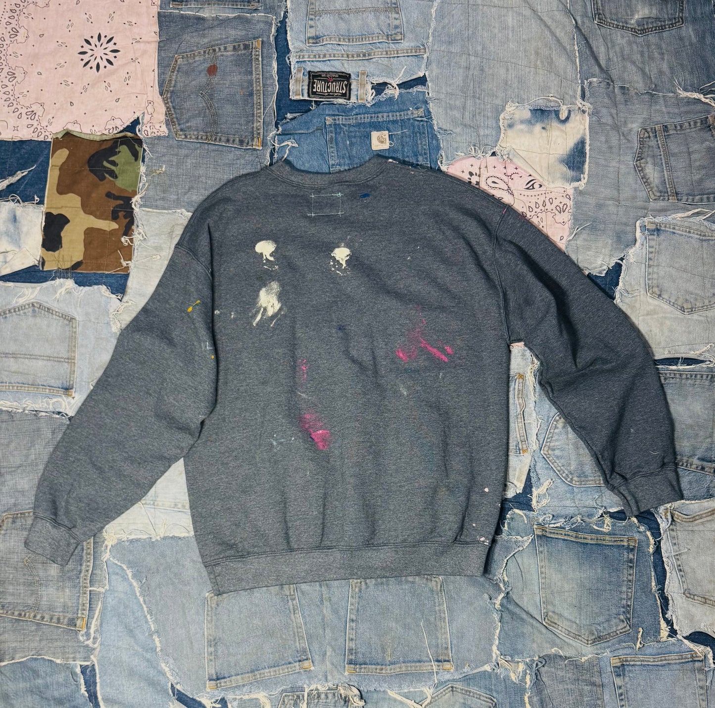 ATELIER ART INSTITUTE PAINTED CREWNECK | 005 - LARGE
