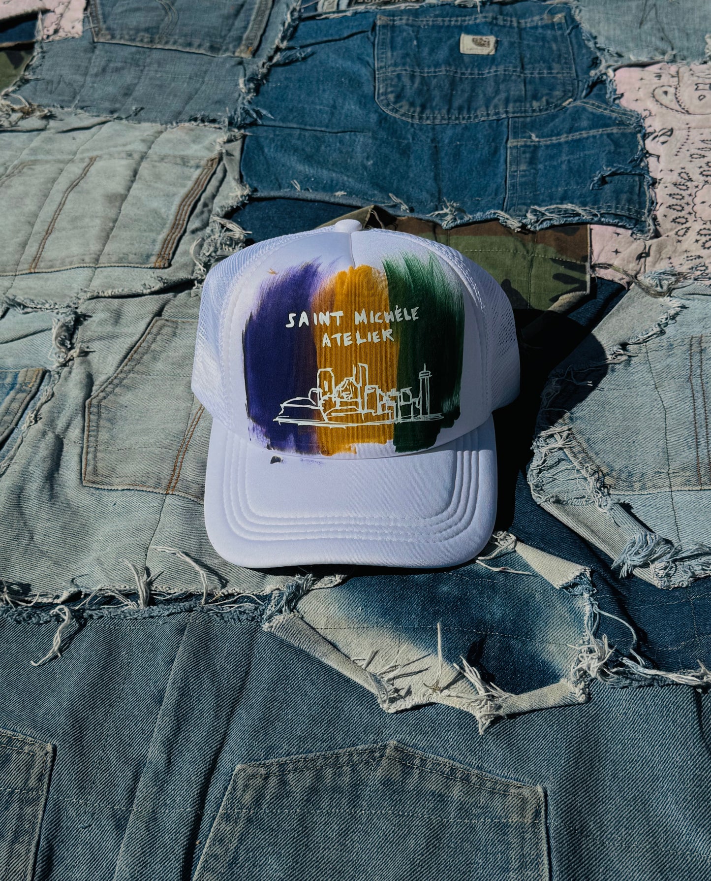 MARDI GRAS 2026 TRUCKER