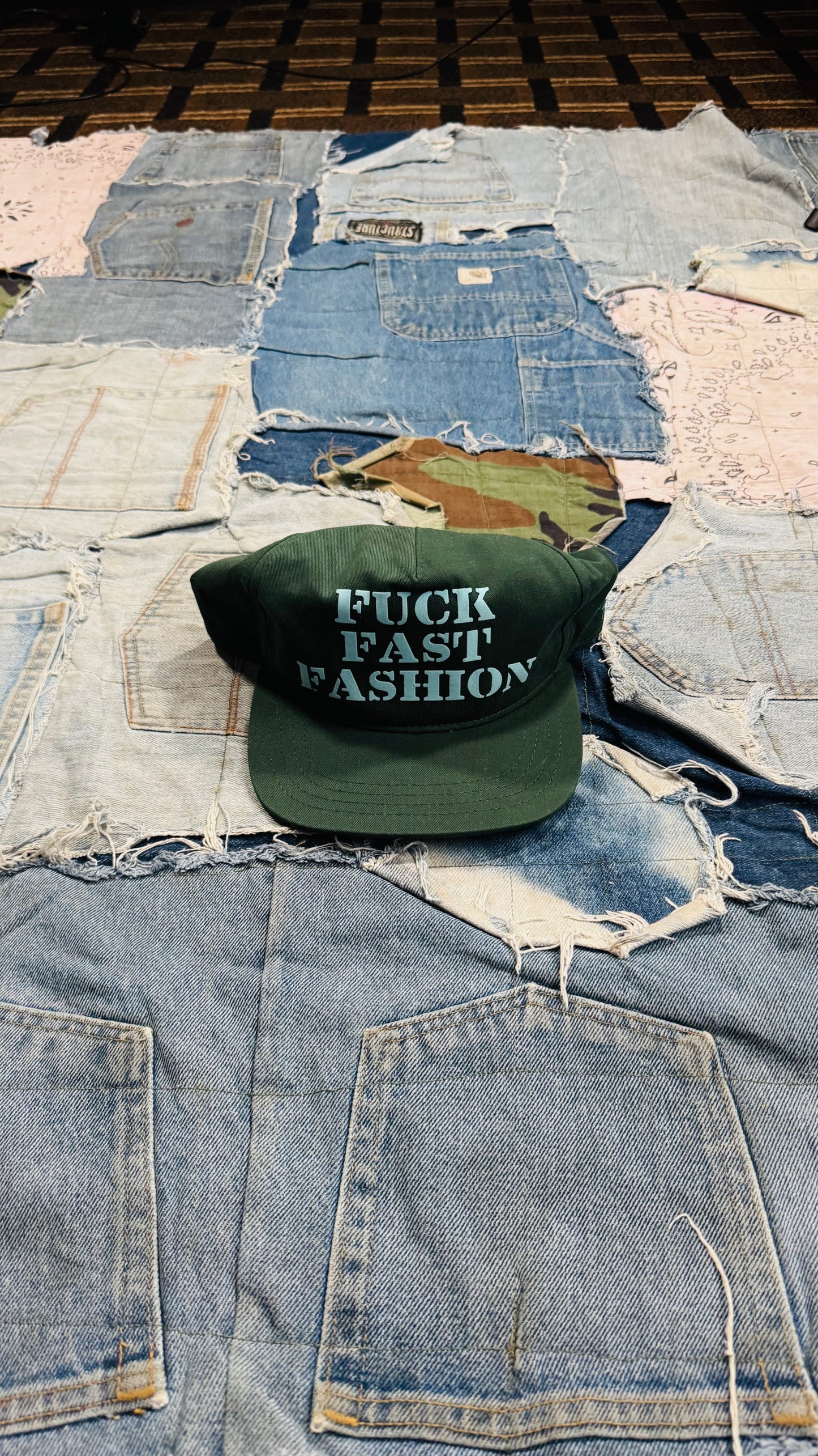 F*CK FAST FASHION TRUCKER | 033