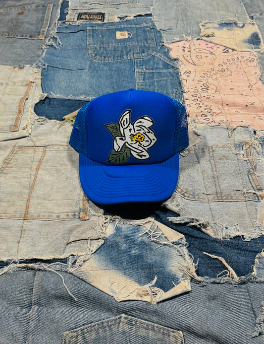 MAGNOLIA TRUCKER HAT | SAPPHIRE