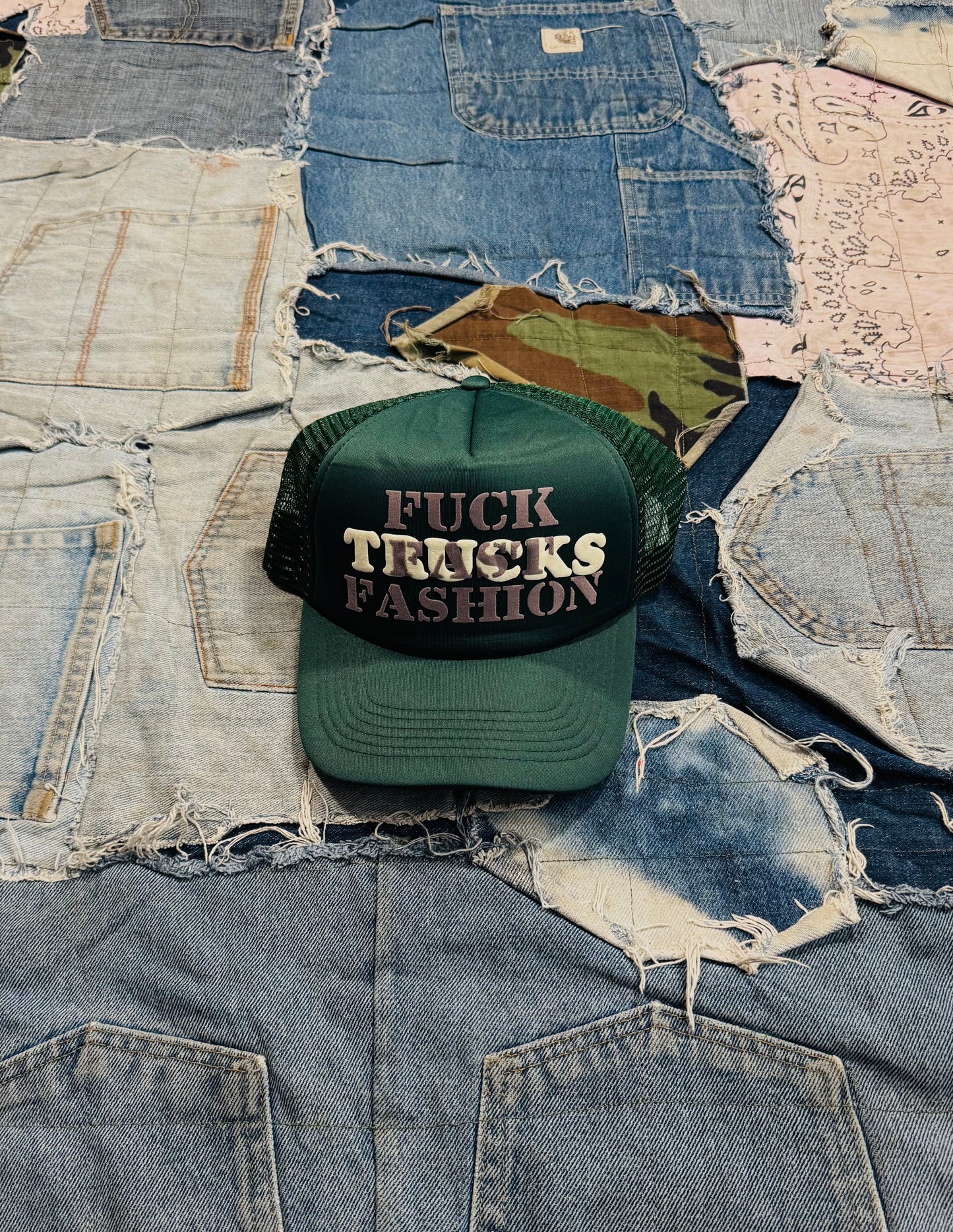 F*CK FAST FASHION TRUCKER | 029