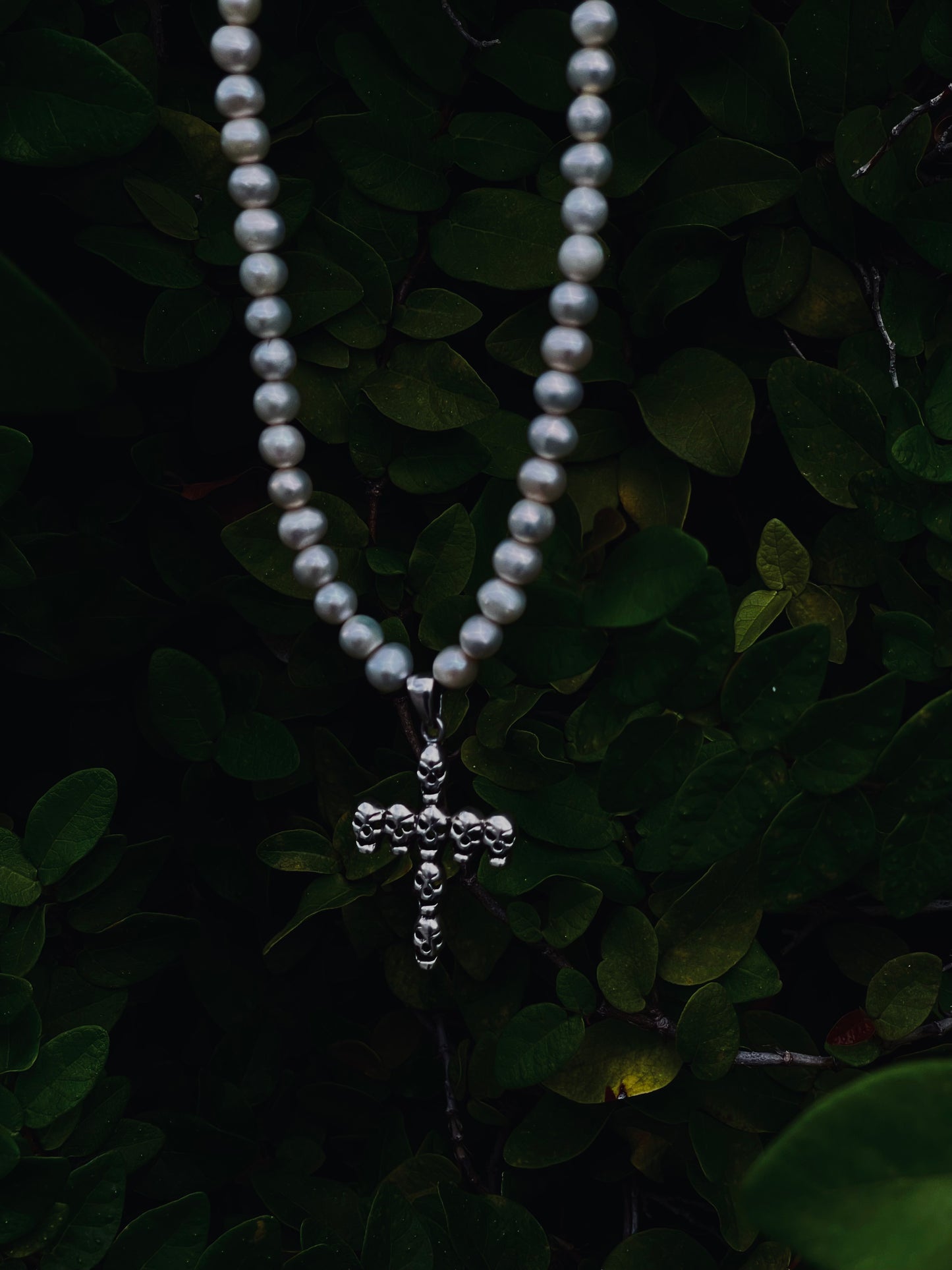 MEMENTO MORI | PEARL NECKLACE