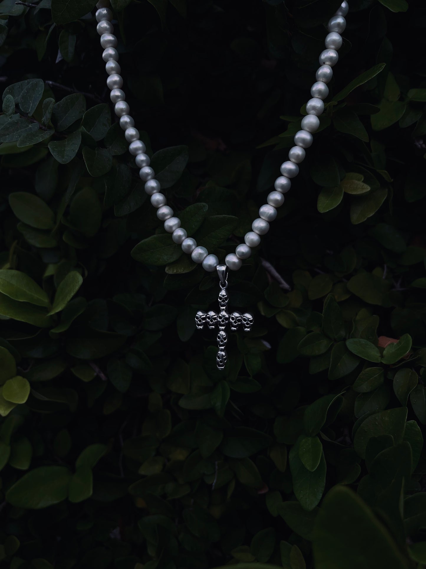 MEMENTO MORI | PEARL NECKLACE