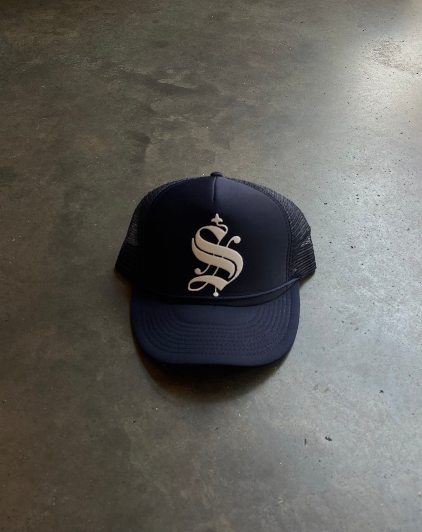 OLDE SAINT TRUCKER | OXFORD